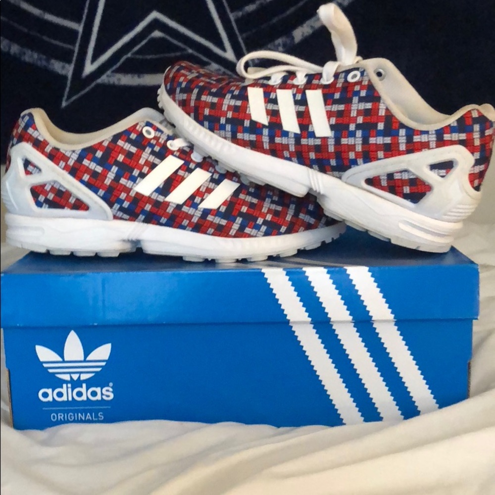 Adidas ZX flux shoes